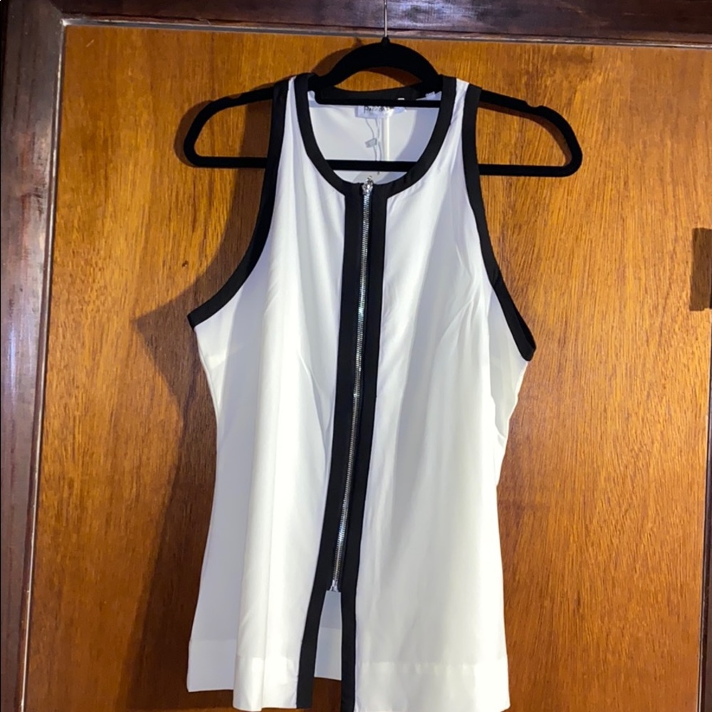 BNWT Patricia Luca Milano Ivory Black trim top